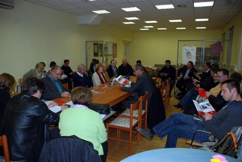 JAVNA TRIBUNA