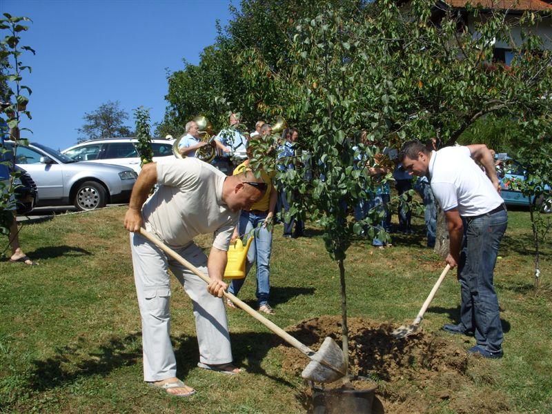 PRAZNIK DOBENA  2011
