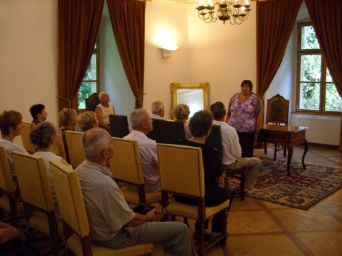Kljub temu veliko debate o porokah